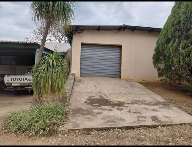 2HA SMALLHOLDING FOR SALE IN ROODEKOPJES AH